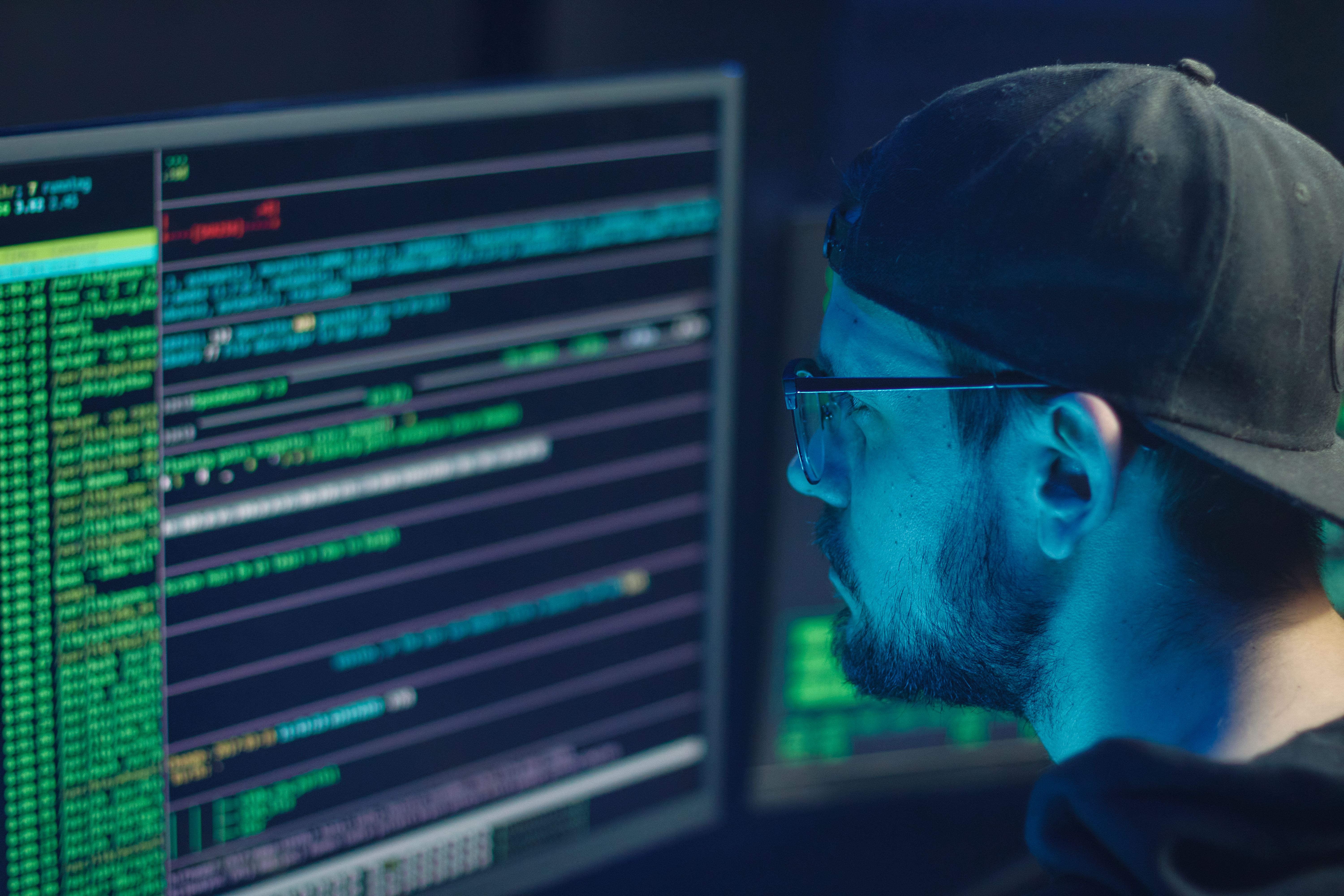 Cum să preveniți ca e-mailurile de phishing să ajungă la agenții de suport