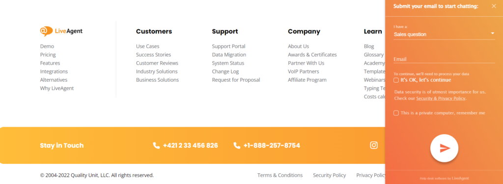 Pagina de destinație și chat live LiveAgent