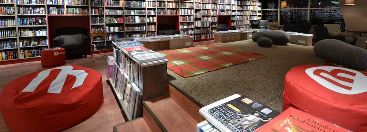 Echipa de asistență Martinus folosind LiveAgent